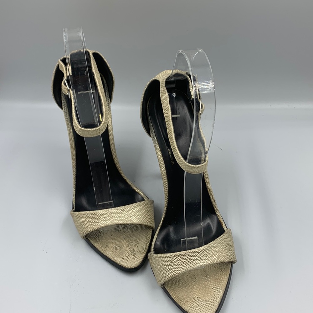 Heeled sandals